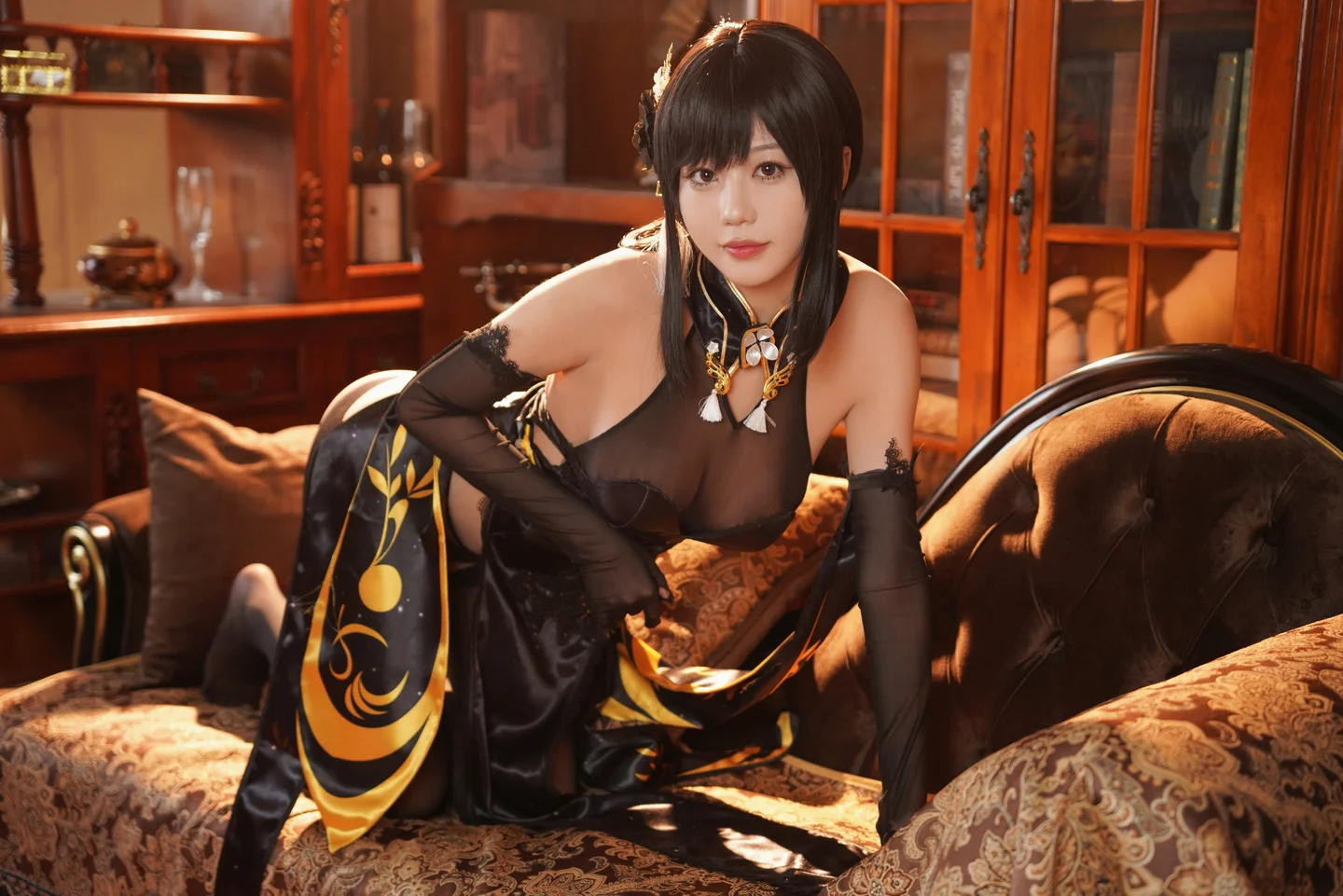 影子喵Ghost - 镇海黑旗袍 [131P,4V-3.71GB] tg@simisebaisi 【丝足阁】027.webp